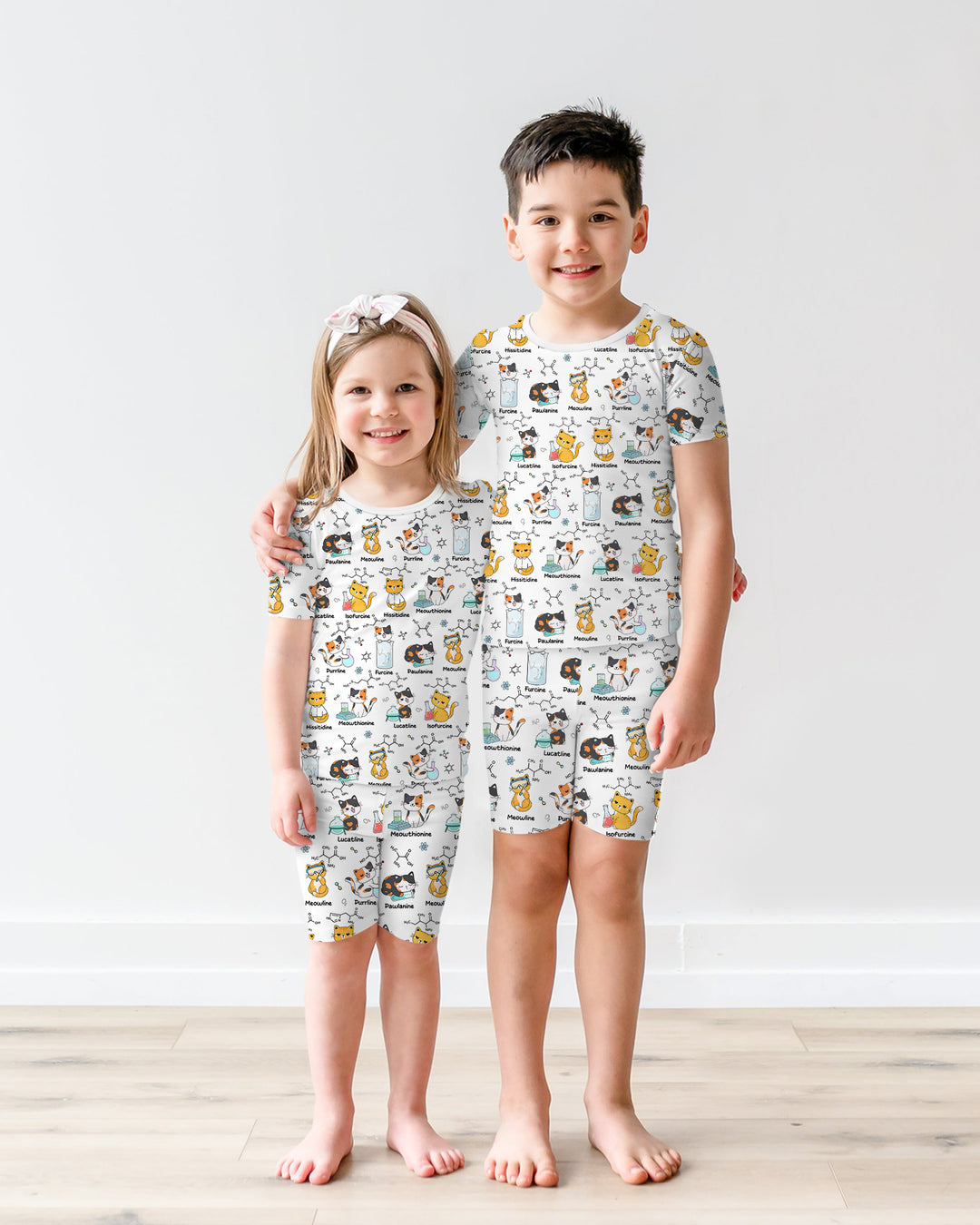 Conjunto de Pijama de Dos Piezas de Bambú con Mangas Cortas y Pantalones Cortos