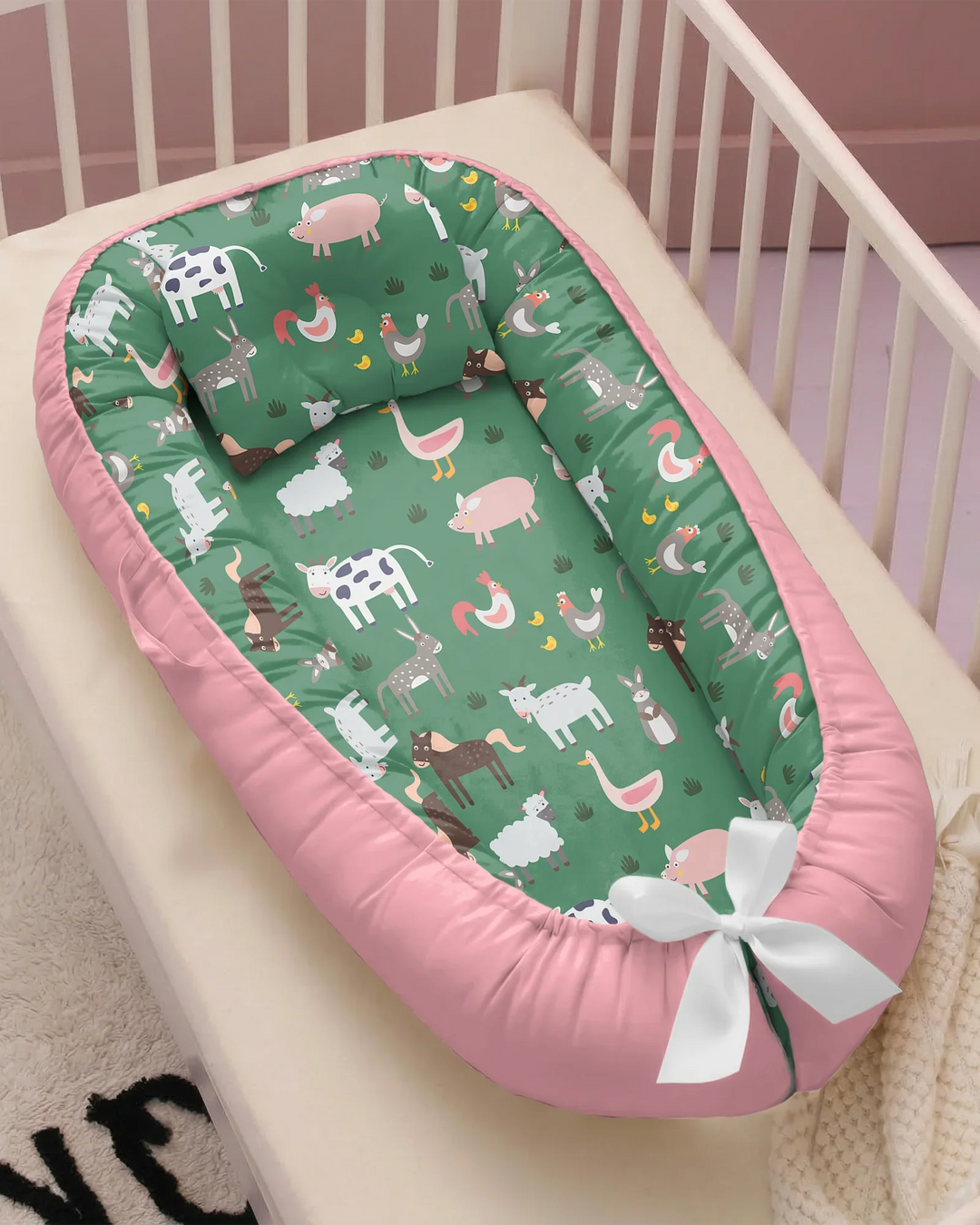 Green Farm Animals Bamboo Baby Nest Bed