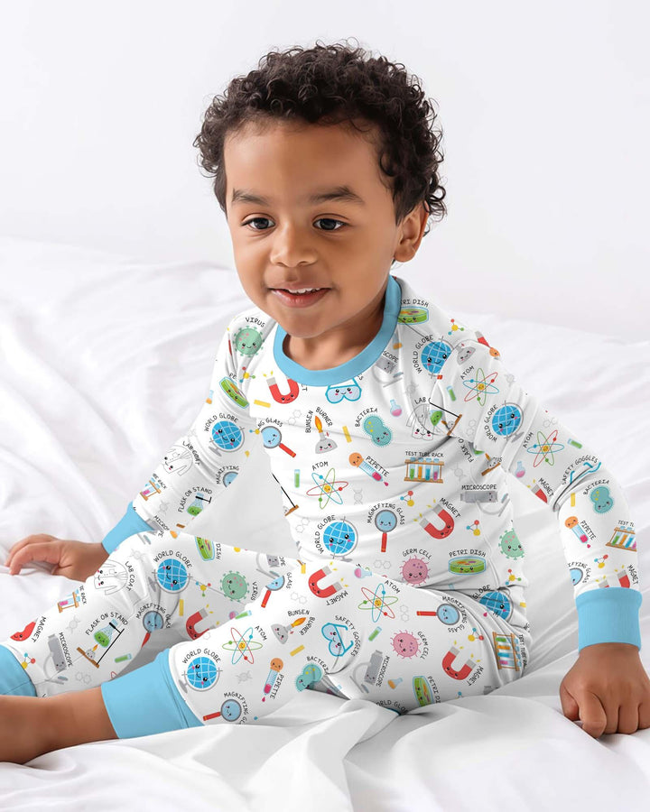 Zweiteiliges Langarm-Pyjama-Set mit Sommerfrüchten