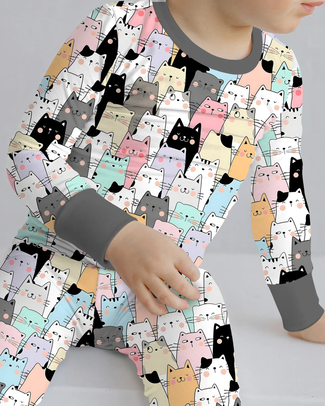 Zweiteiliges Langarm-Pyjama-Set mit Sommerfrüchten