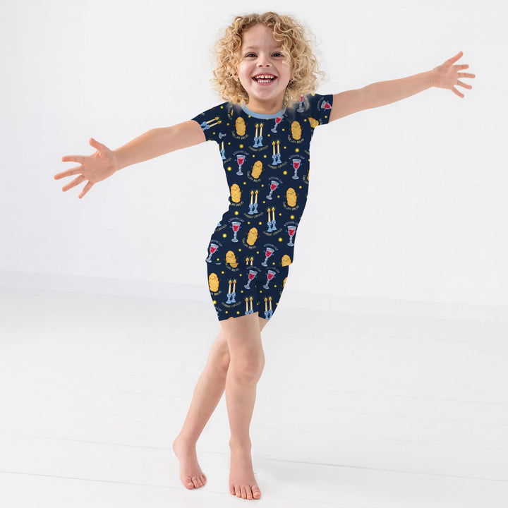 Shabbat Eve Two Piece Short Sleeve Shorts Pajama Set