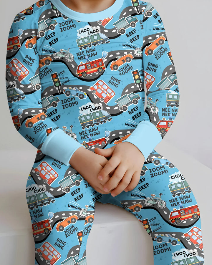 Zweiteiliges Langarm-Pyjama-Set mit Sommerfrüchten