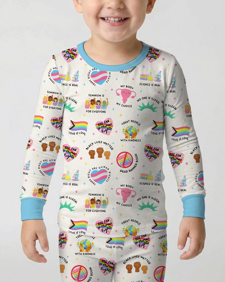 Zweiteiliges Langarm-Pyjama-Set mit Sommerfrüchten