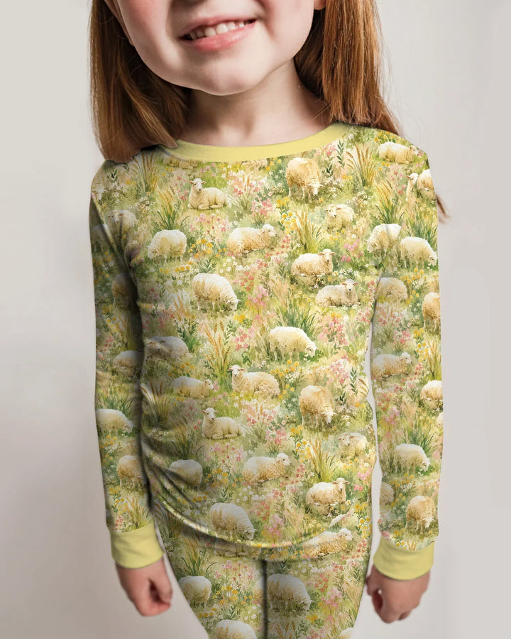Zweiteiliges Langarm-Pyjama-Set mit Sommerfrüchten