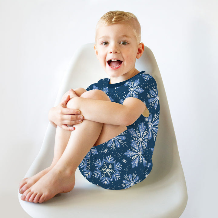 Winter Snowflakes Two Piece Short Sleeve Shorts Pajama Set