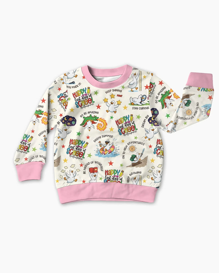 Sudadera de bambú con cuello redondo y el texto "Silly Goose Happy Last Day of School"