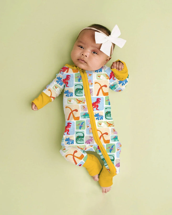Pijama enterizo de bambú convertible Rainbow Dino Friends a juego para toda la familia