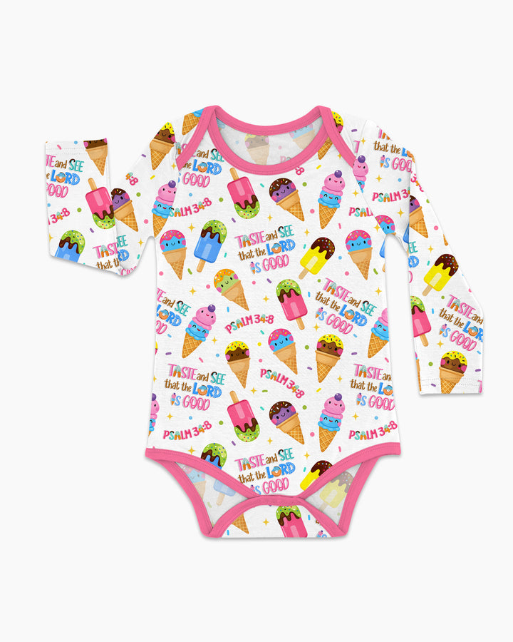 Gerippte Babykleidung mit individuellem Foto - Weich &amp; Skizzenhaft