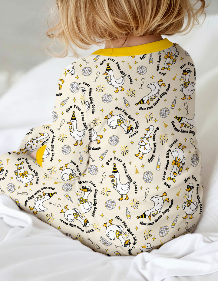 New Year Silly Goose Convertible Zippy