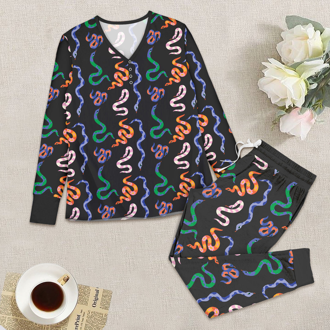 Colorful Snake Bamboo Outfit for Women – Vibrant and Edgy