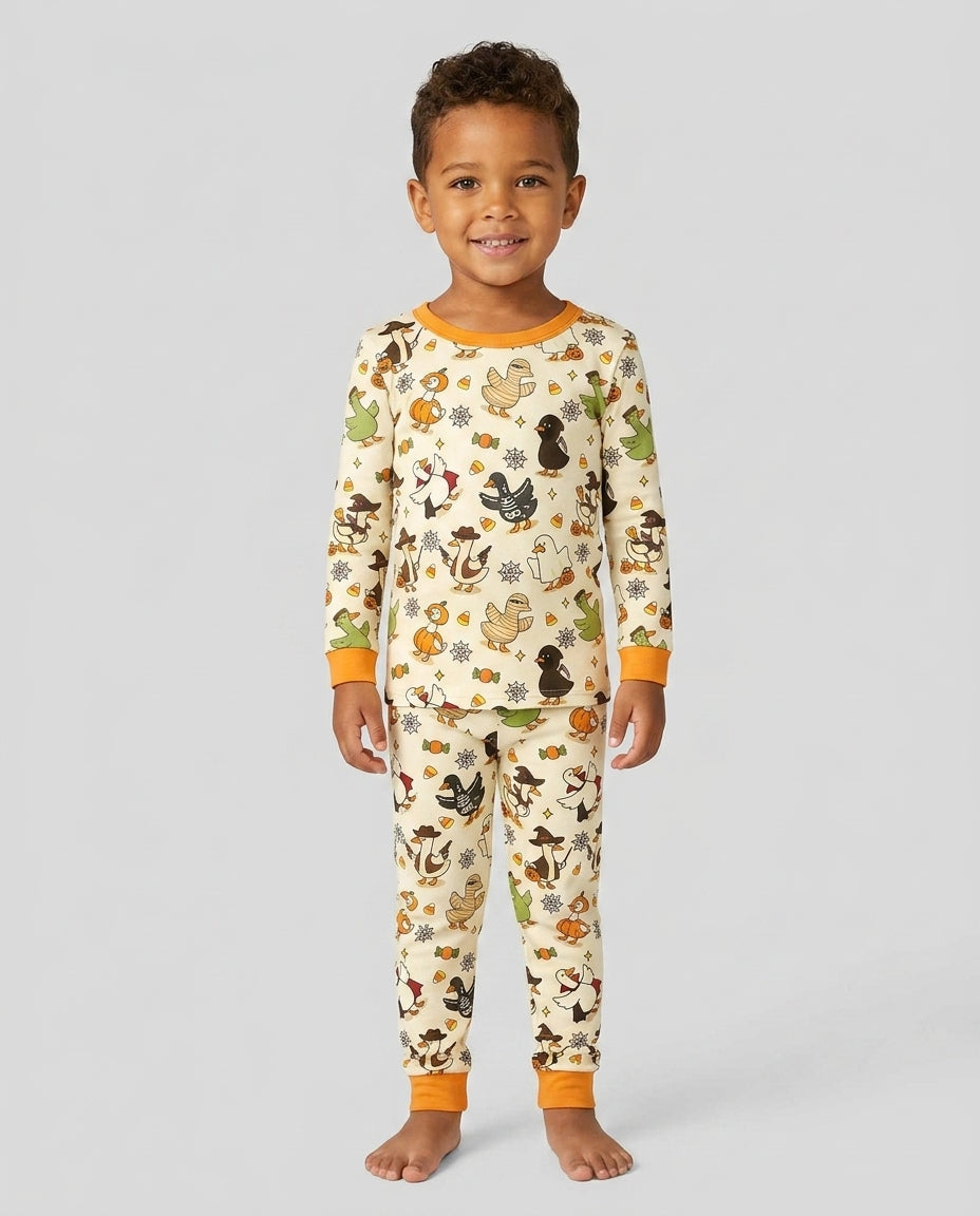 Zweiteiliges Langarm-Pyjama-Set mit Sommerfrüchten