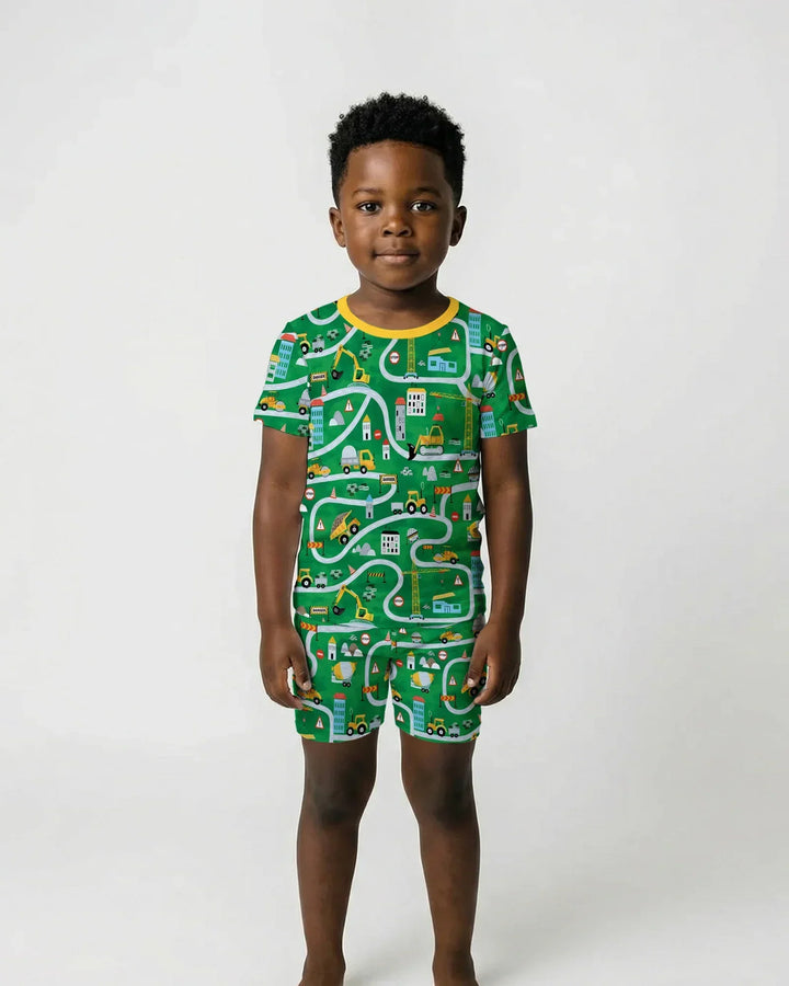 Template Zweiteiliges Pyjama-Set mit kurzen Ärmeln und Shorts
