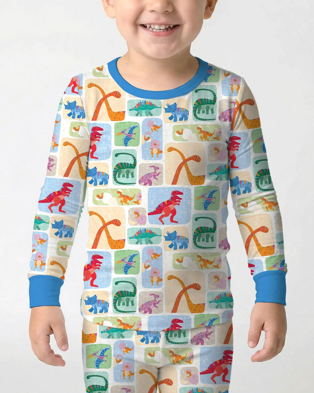 Pijama de dos piezas de bambú de manga larga Rainbow Dino Friends a juego para toda la familia