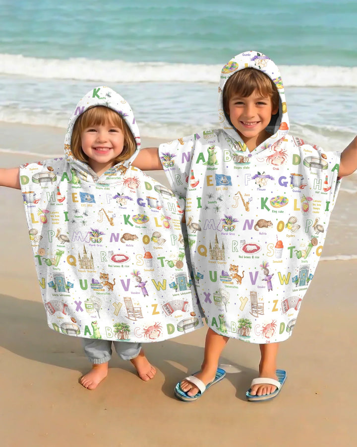 Poncho de Natación de Bambú "Alfabeto de Luisiana"