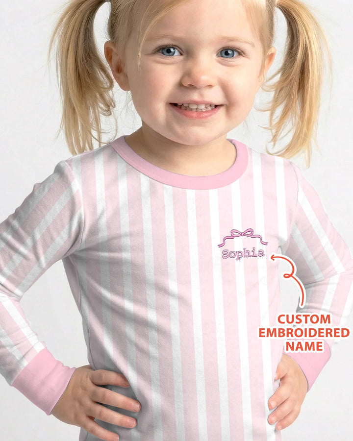Pijama de dos piezas de bambú rosa con rayas bordado personalizado de manga larga para bebé