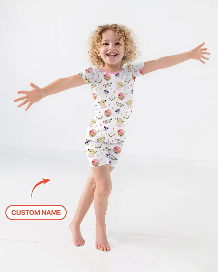 Zweiteiliges Pyjama-Set mit kurzen Ärmeln und Shorts im Sommer-Design