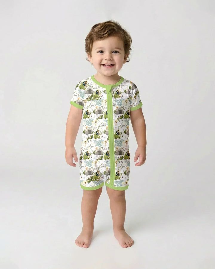 Matthew 28:1–8 He Is Risen Bamboo Shorty Zippy