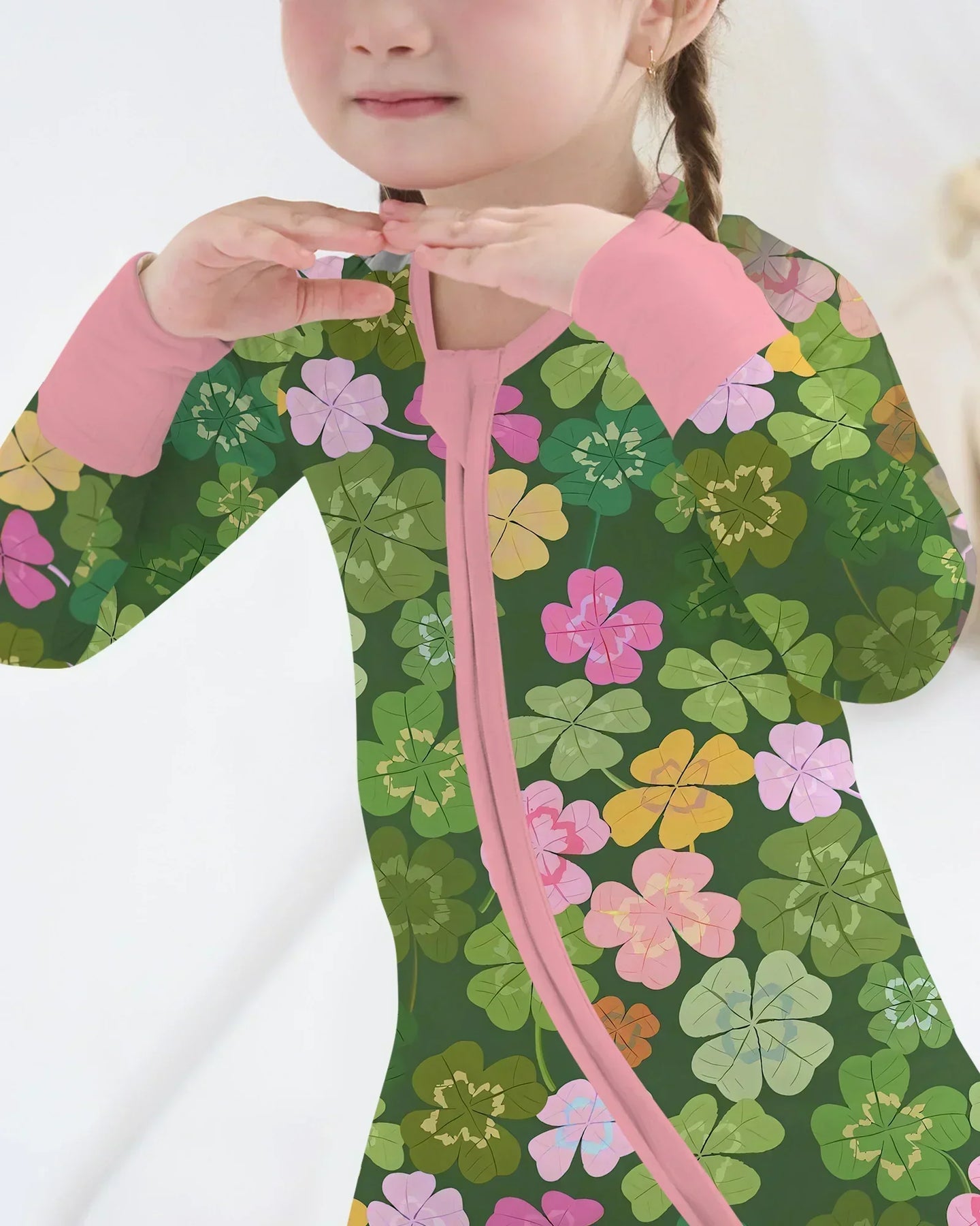 Lucky 4 Leaf Clover Bamboo Convertible Zippy