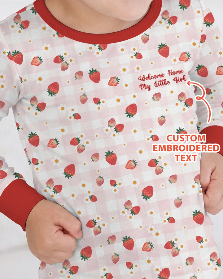 Conjunto de pijama de dos piezas de bambú con bordado de fresas y texto personalizado de manga larga