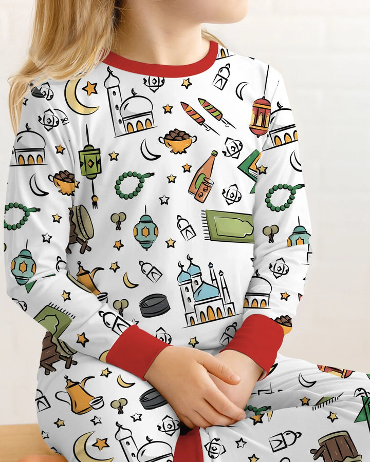 Zweiteiliges Langarm-Pyjama-Set mit Sommerfrüchten