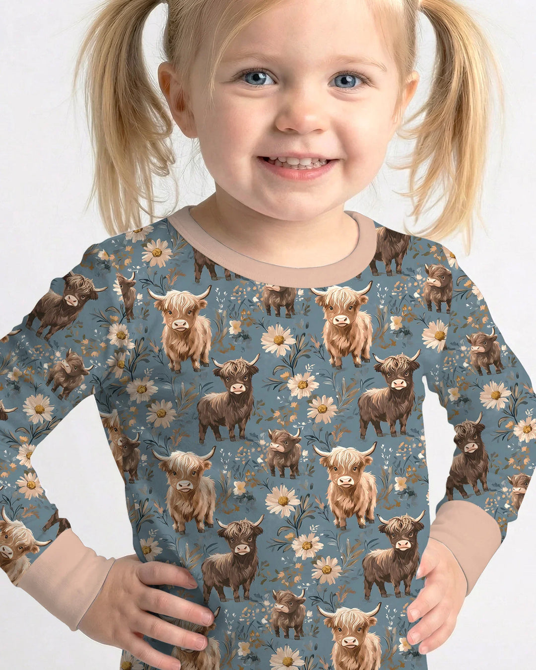Zweiteiliges Langarm-Pyjama-Set mit Sommerfrüchten
