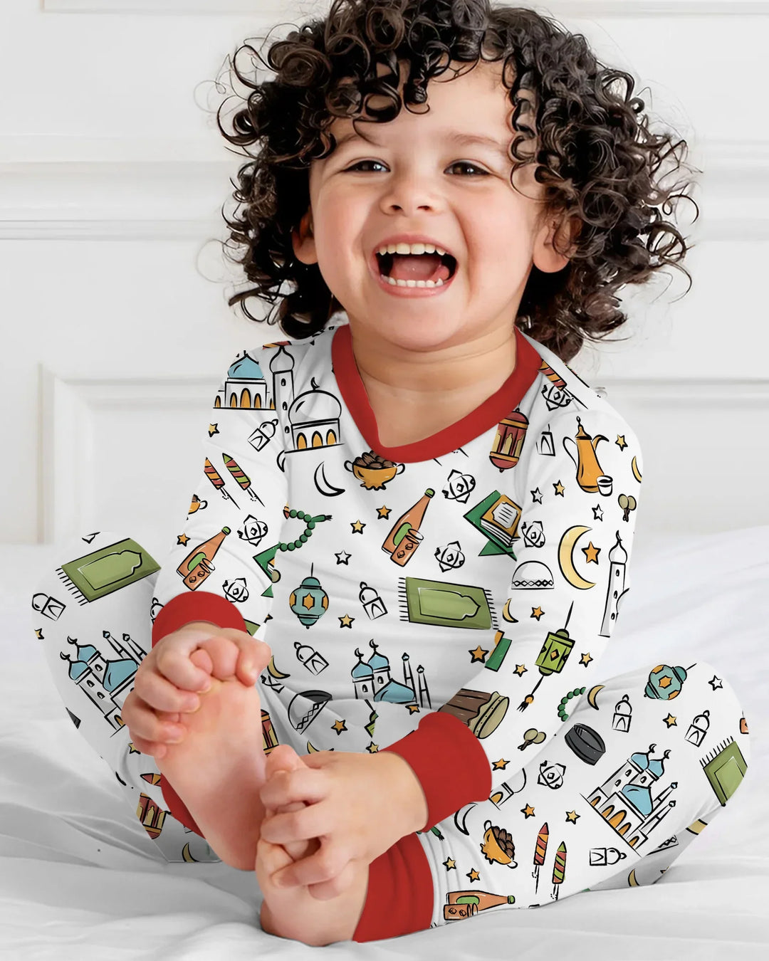 Zweiteiliges Langarm-Pyjama-Set mit Sommerfrüchten