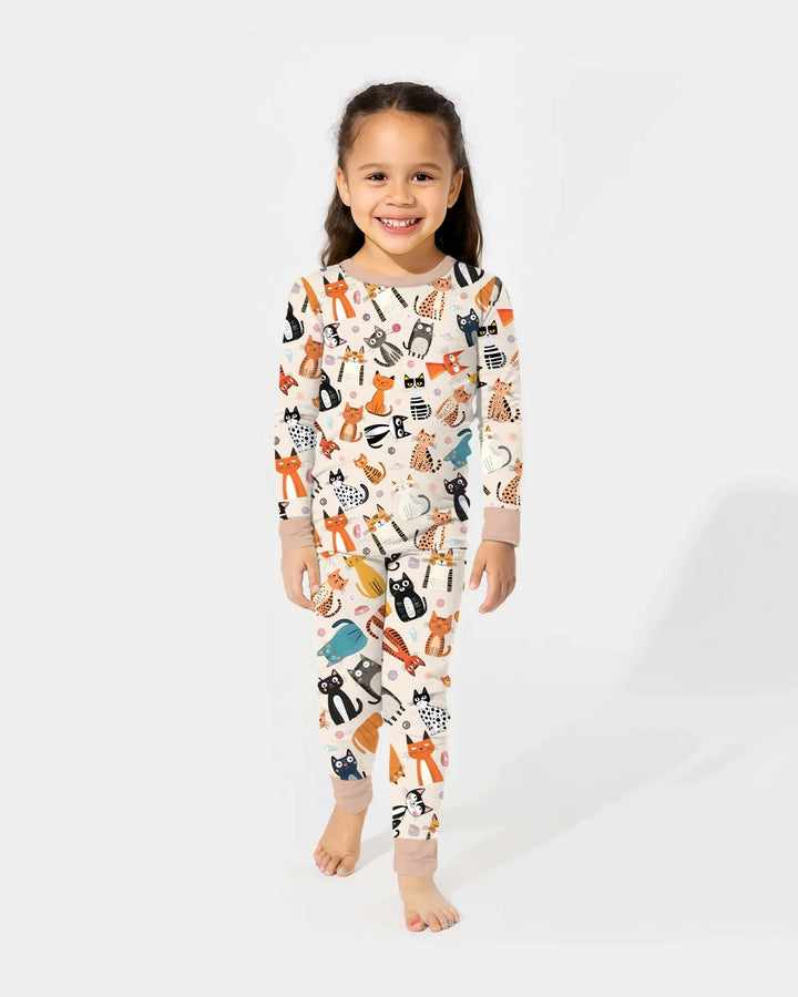 Zweiteiliges Langarm-Pyjama-Set mit Sommerfrüchten