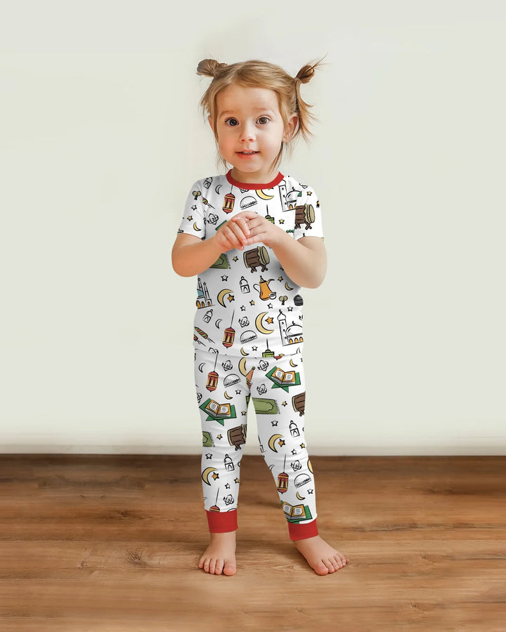 Zweiteiliges, kurzärmliges Pyjama-Set mit Marienkäfern