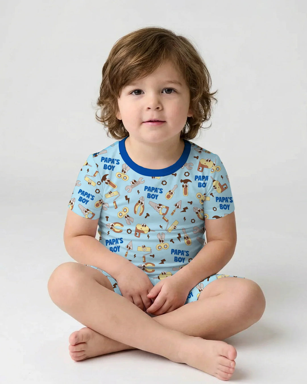 Club de Papás que Arreglan Todo: Conjunto de Pijama de Bambú de Dos Piezas con Manga Corta y Pantalones Cortos