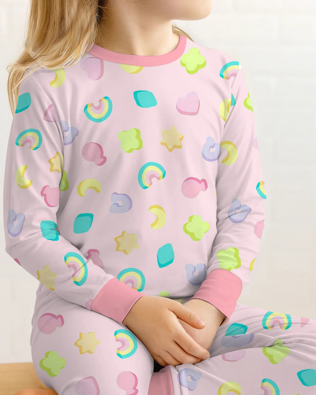 Zweiteiliges Langarm-Pyjama-Set mit Sommerfrüchten