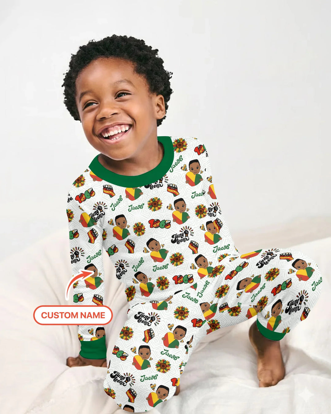 Pijama de dos piezas de manga larga de bambú con nombre personalizado "Bloom in Freedom"