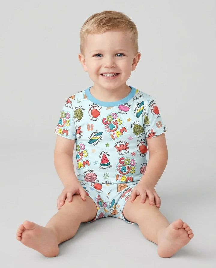Template Zweiteiliges Pyjama-Set mit kurzen Ärmeln und Shorts