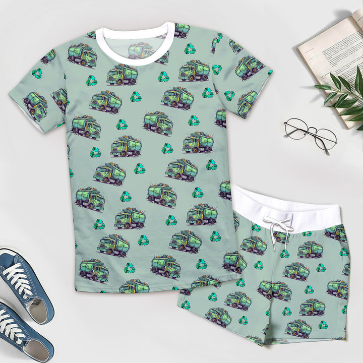 Green Truck Bamboo Outfit for Men – Casual and Outdoorsy