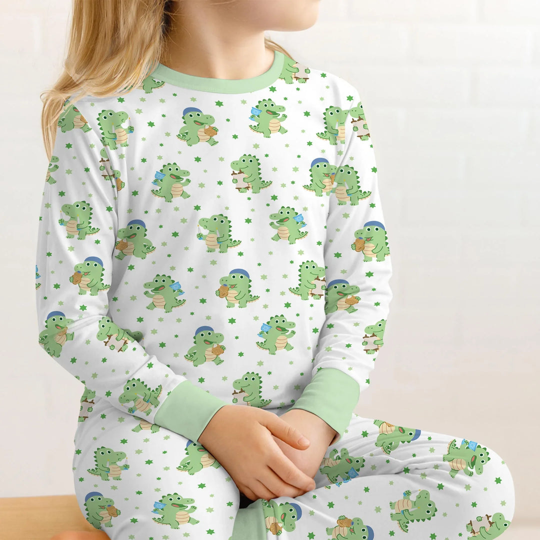 Zweiteiliges Langarm-Pyjama-Set mit Sommerfrüchten