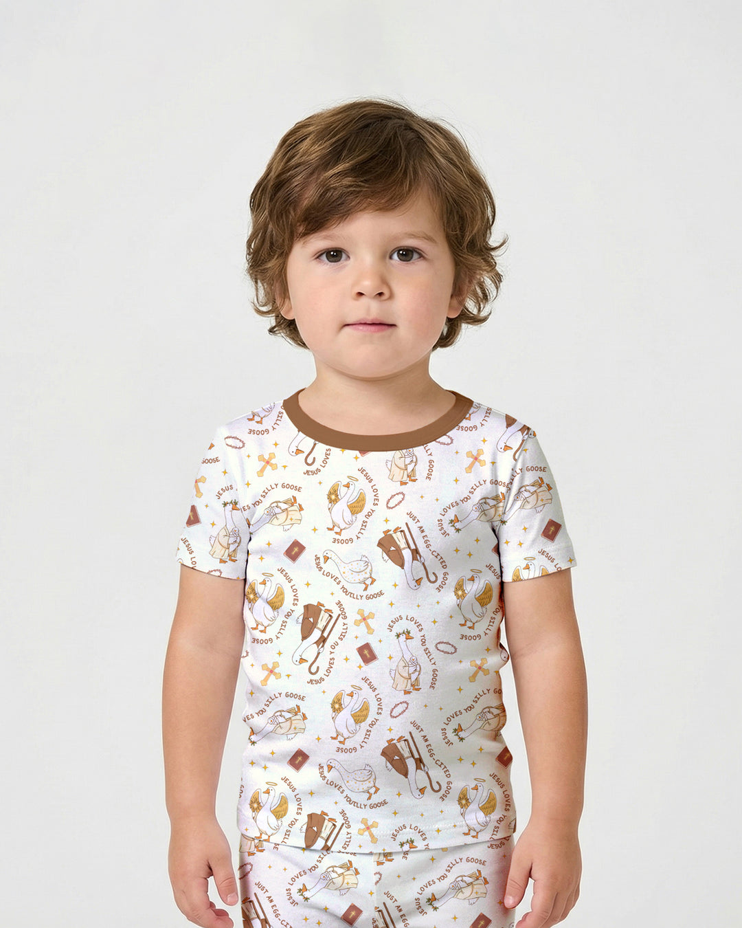 Template Zweiteiliges Pyjama-Set mit kurzen Ärmeln und Shorts