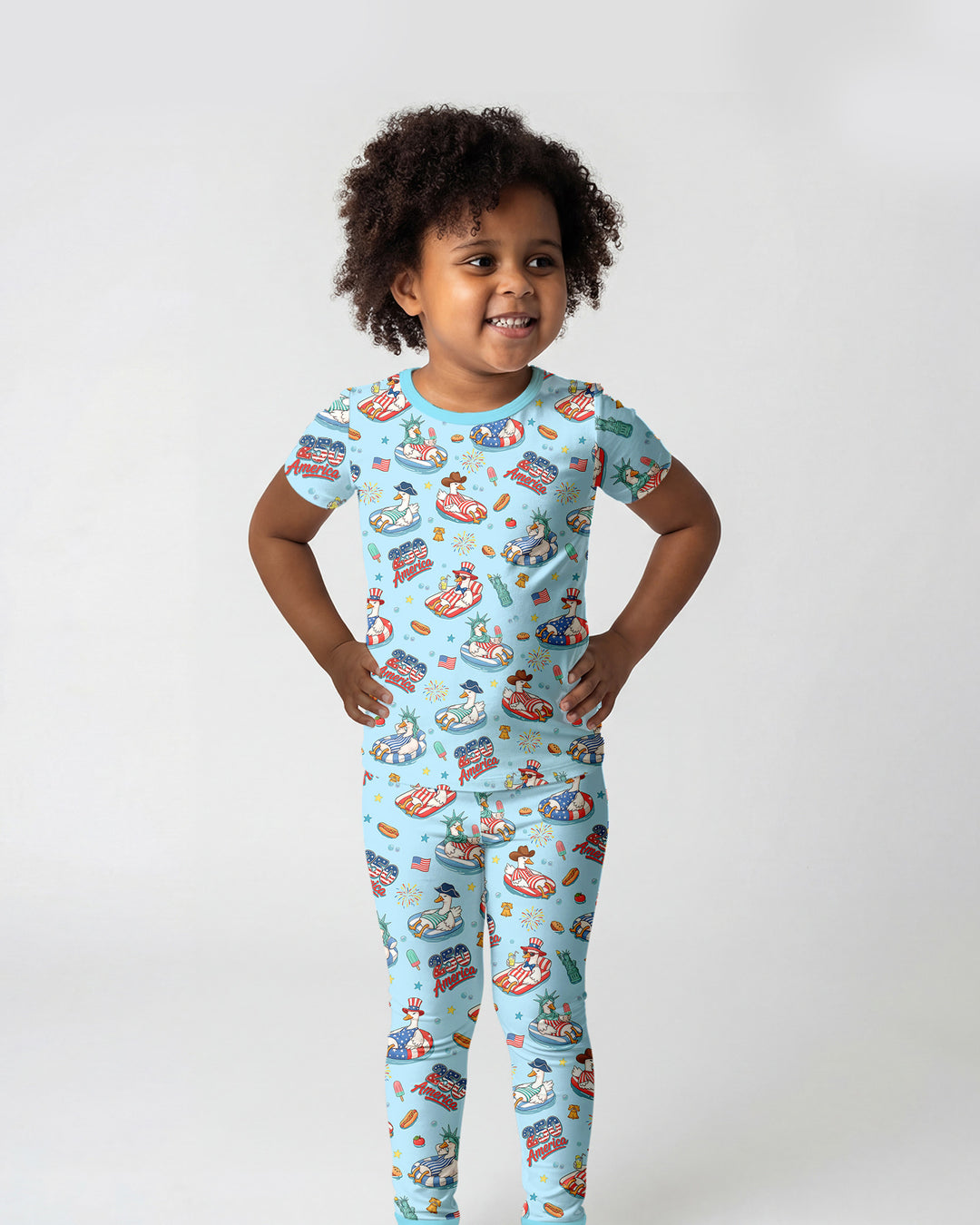 Zweiteiliges, kurzärmliges Pyjama-Set mit Marienkäfern