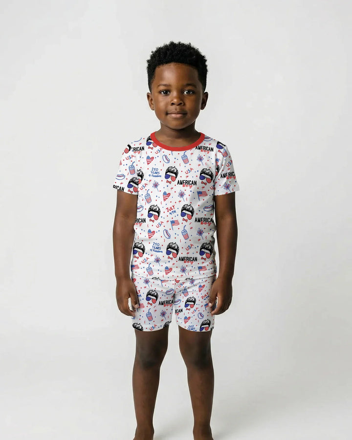 Zweiteiliges Pyjama-Set mit kurzen Ärmeln und Shorts im Sommer-Design