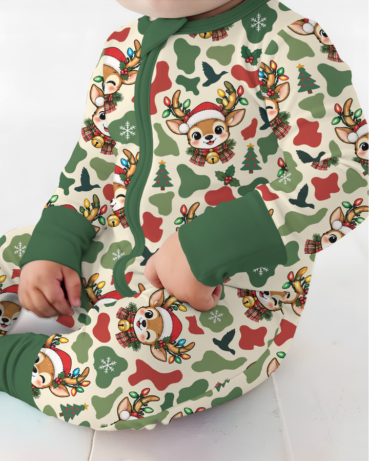Christmas Deer Hunting Camo Bamboo Convertible Zippy
