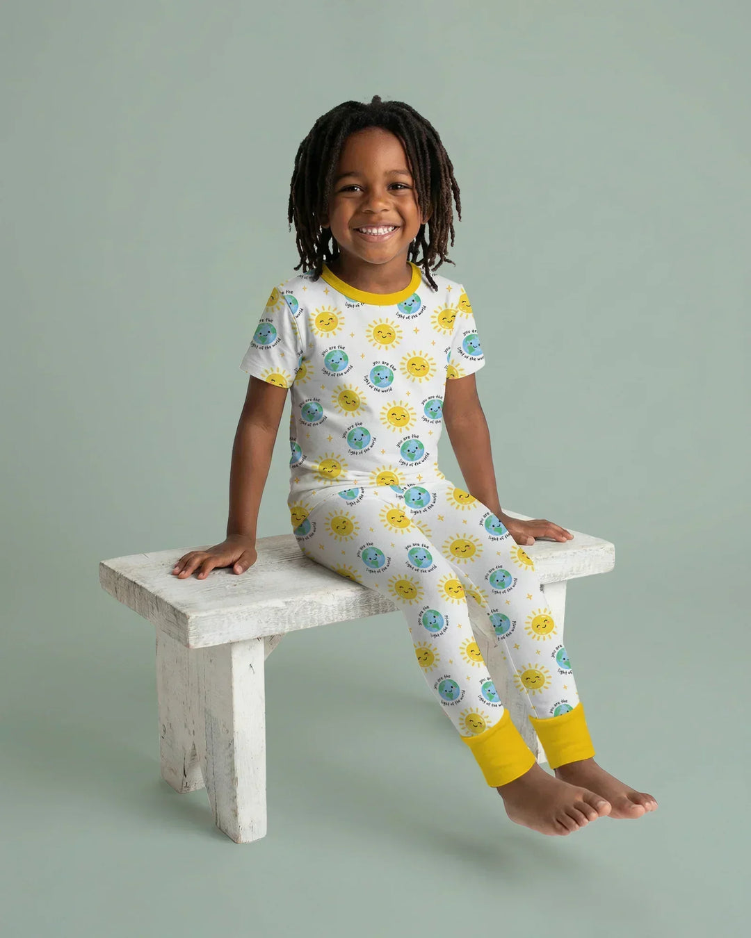 Mateo 5:14 Pijama de dos piezas de bambú de manga corta "Luz del mundo"
