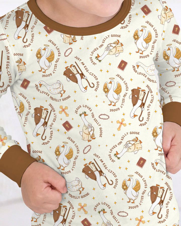 Zweiteiliges Langarm-Pyjama-Set mit Sommerfrüchten