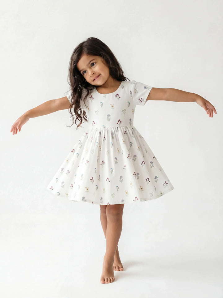 Vestido de bambú con estampado floral de flores pequeñas