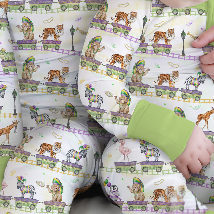 Mardi Gras Jungle Krewe Convertible Zippy