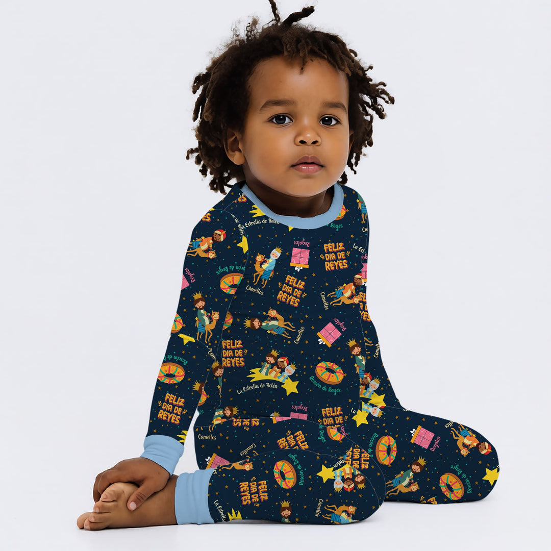 Feliz Dia de Reyes Two Piece Long Sleeve Pajama Set
