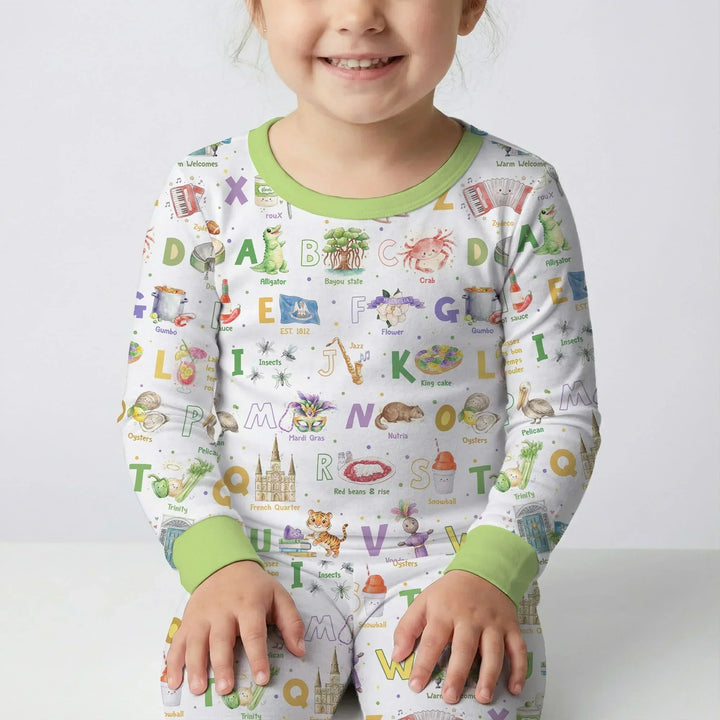 Zweiteiliges Langarm-Pyjama-Set mit Sommerfrüchten