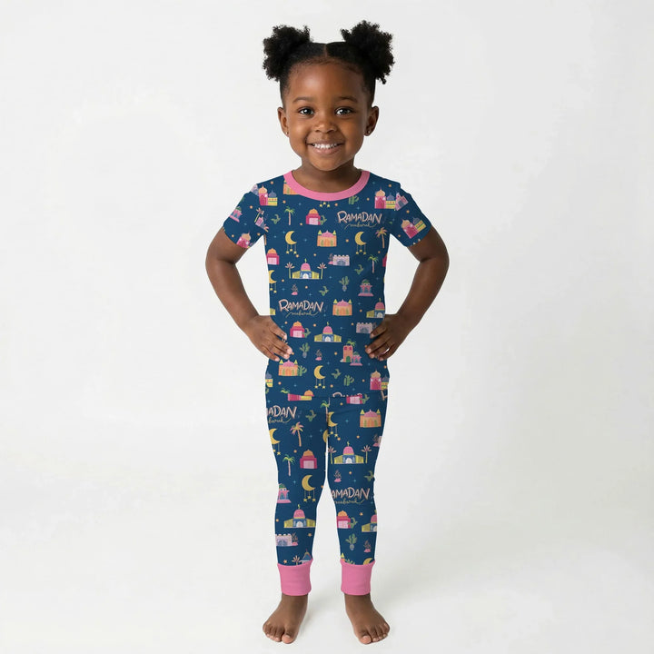 Zweiteiliges, kurzärmliges Pyjama-Set mit Marienkäfern