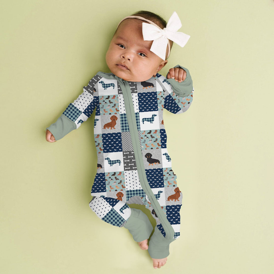 Playful Dachshund Delight Convertible Zippy