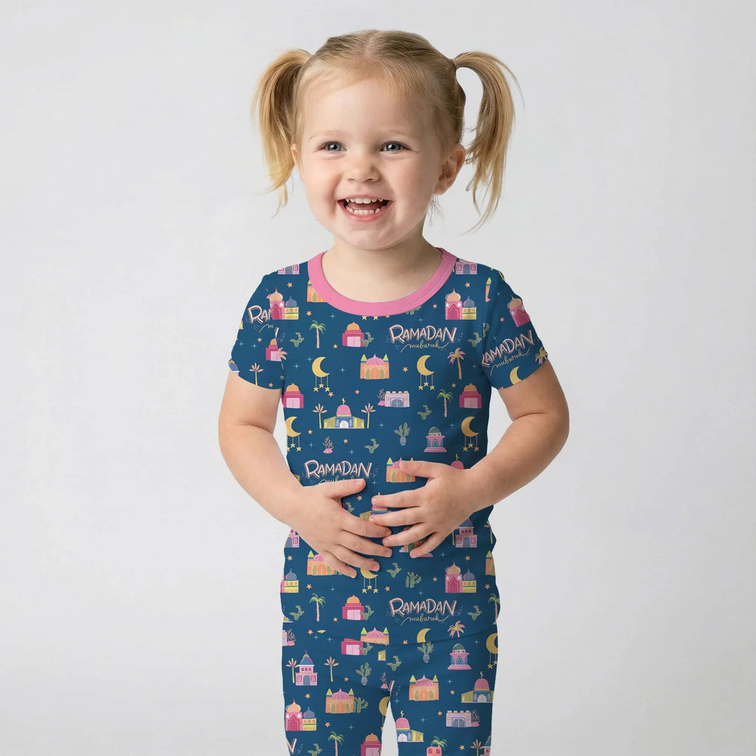 Zweiteiliges, kurzärmliges Pyjama-Set mit Marienkäfern