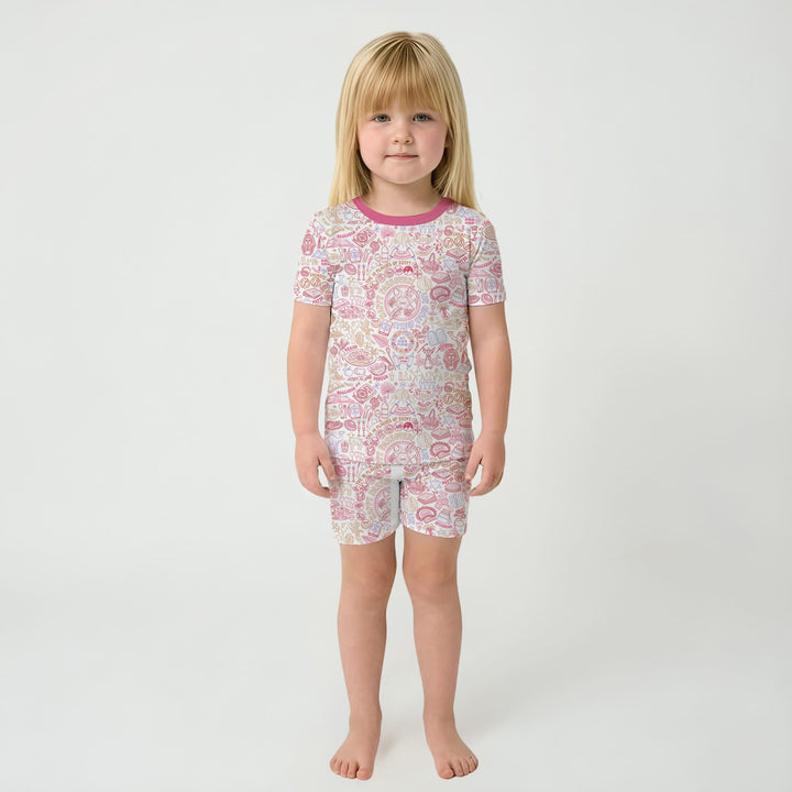 Template Zweiteiliges Pyjama-Set mit kurzen Ärmeln und Shorts