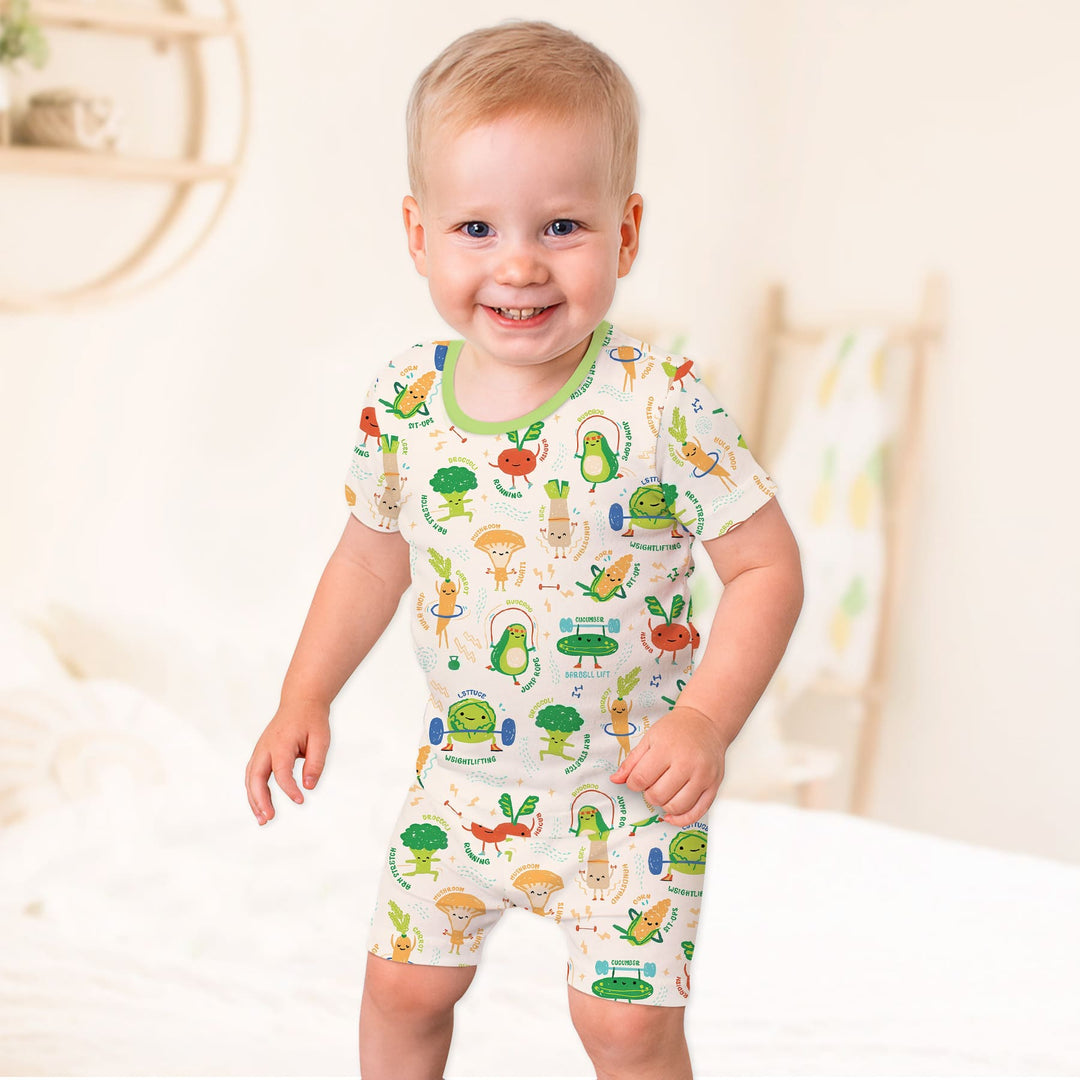 Template Zweiteiliges Pyjama-Set mit kurzen Ärmeln und Shorts