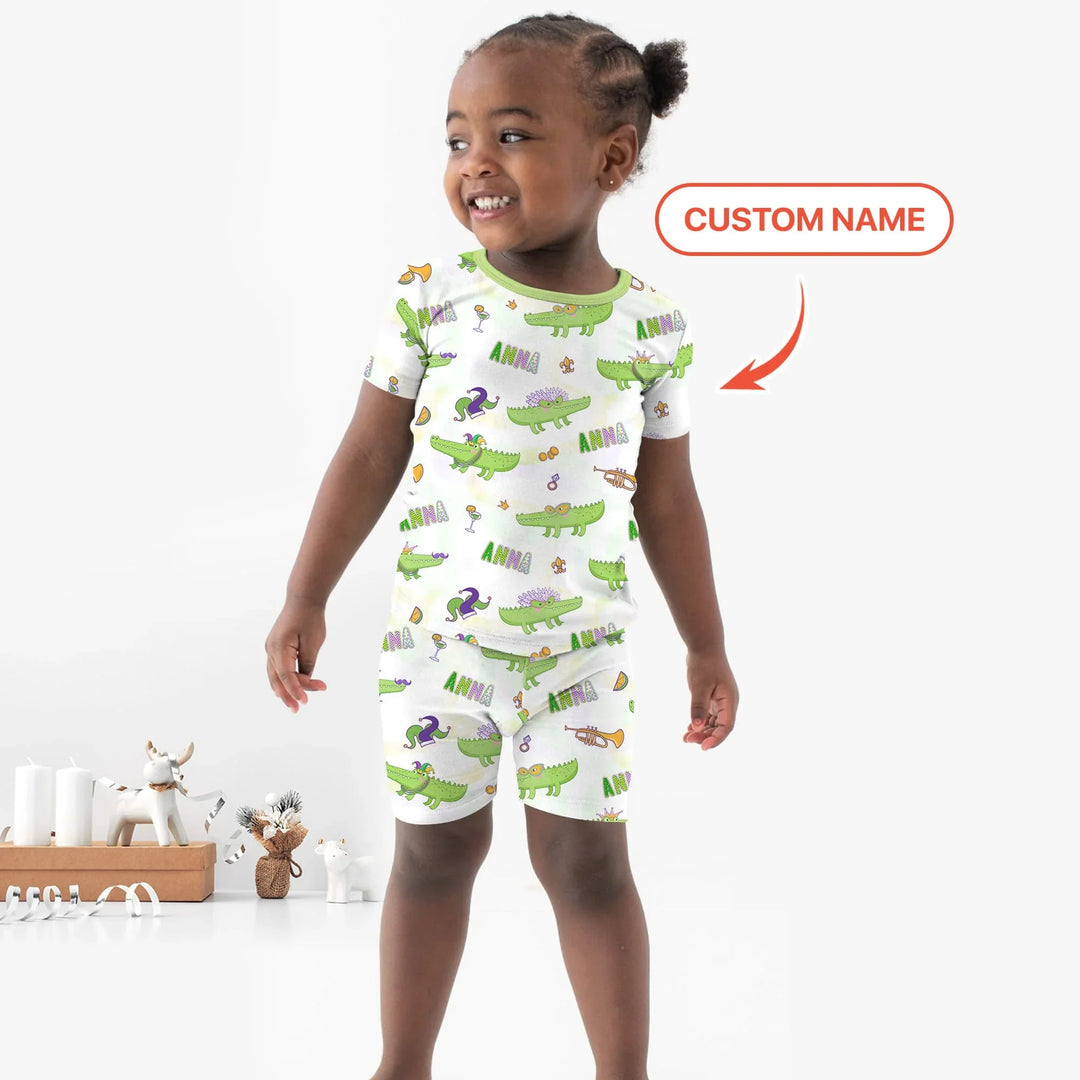 Zweiteiliges Pyjama-Set mit kurzen Ärmeln und Shorts im Sommer-Design